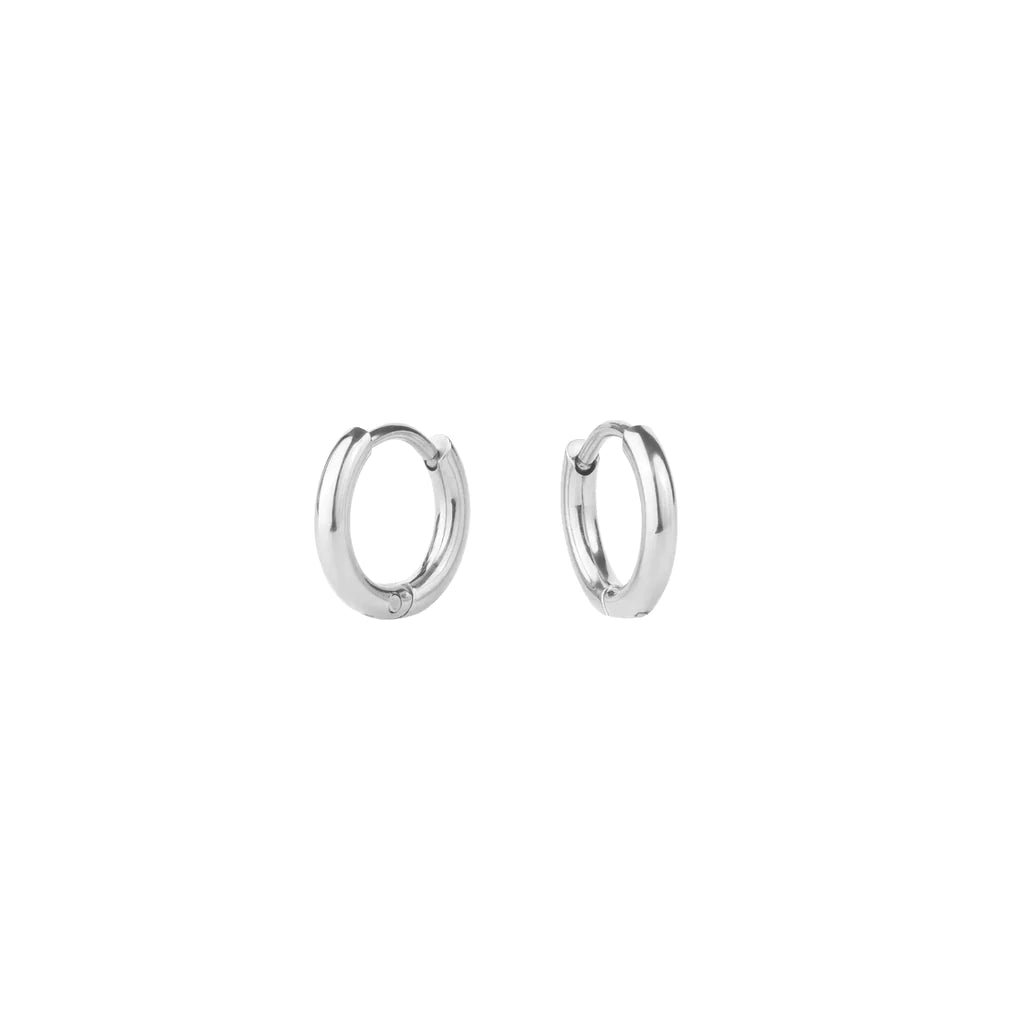 Mini Stacks Plain Huggie Earring 8mm