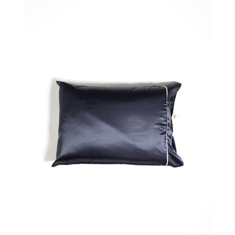Satin Pillowcase with Contrast Piping