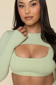 Releve Ribbed Shrug- Pistachio