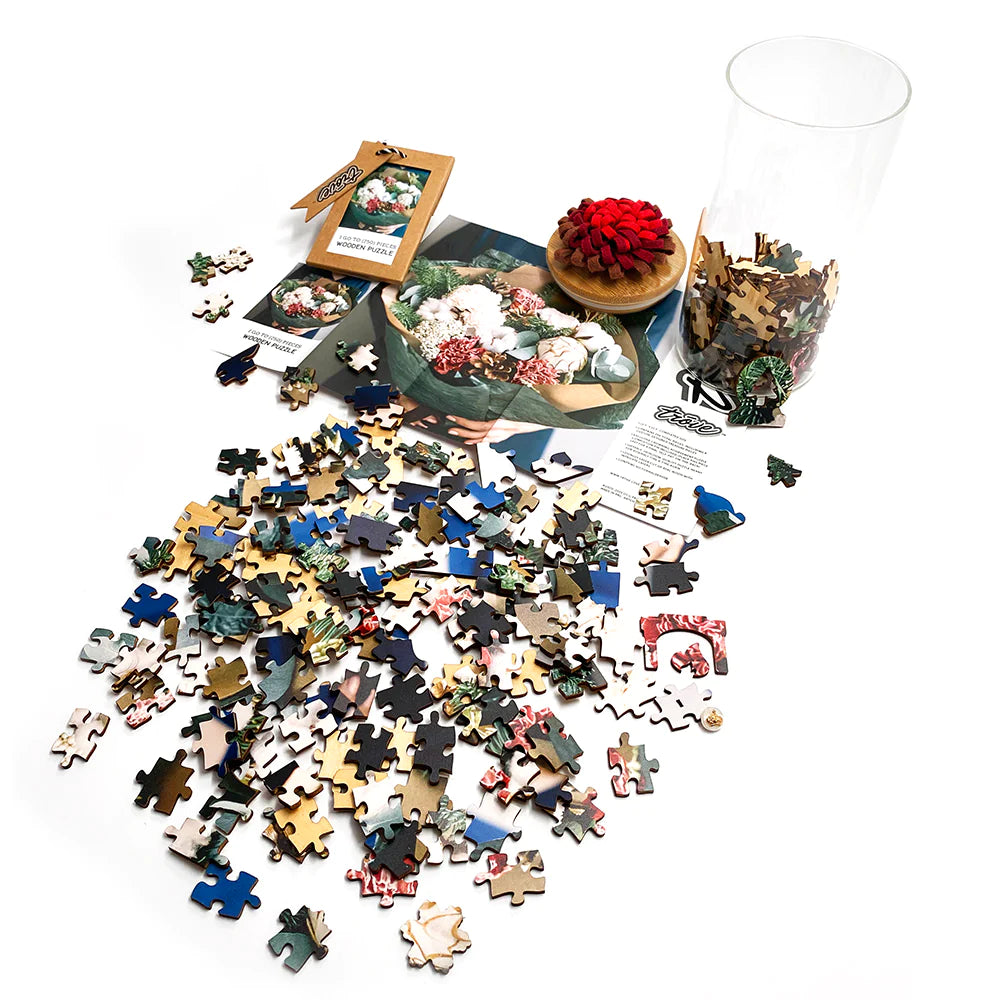 I Go To (250) Pieces Wooden Puzzle: Winter Bouquet in Glass Vase with Flower Lid
