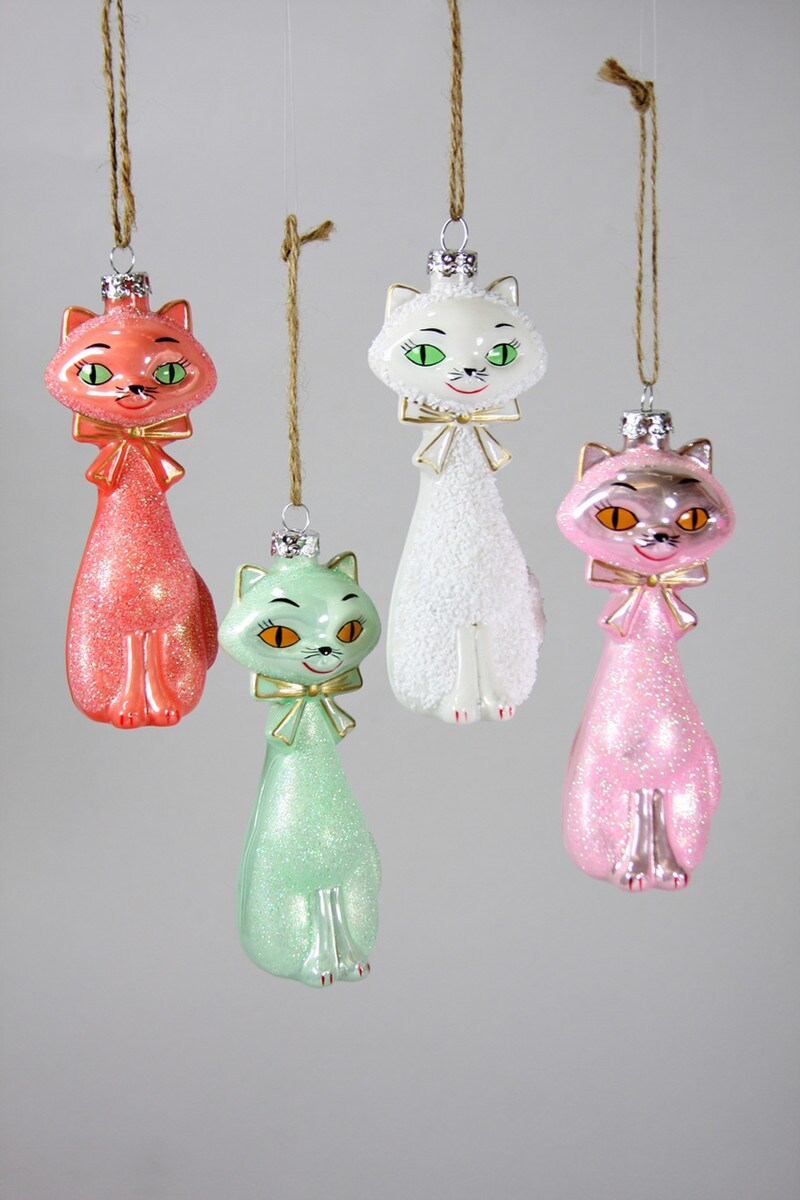 Kitschy Kitten Ornament